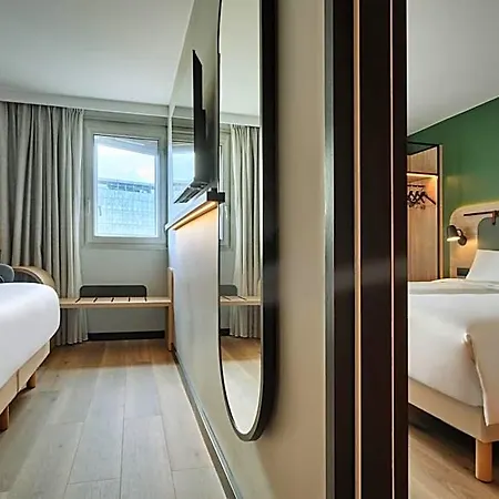 Campanile Prime - Porte D'italie 3* París